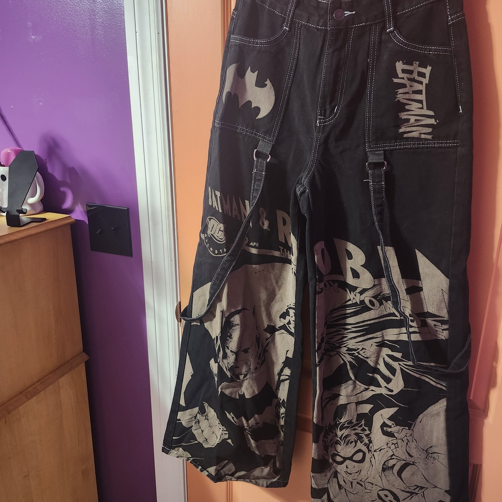 ROMWE Black Pants with White Stitching